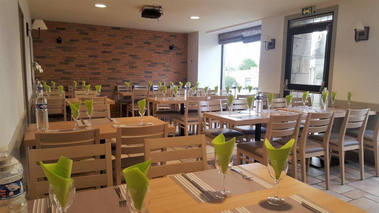 Hotel Restaurant Le Capricorne Pouldreuzic Екстер'єр фото